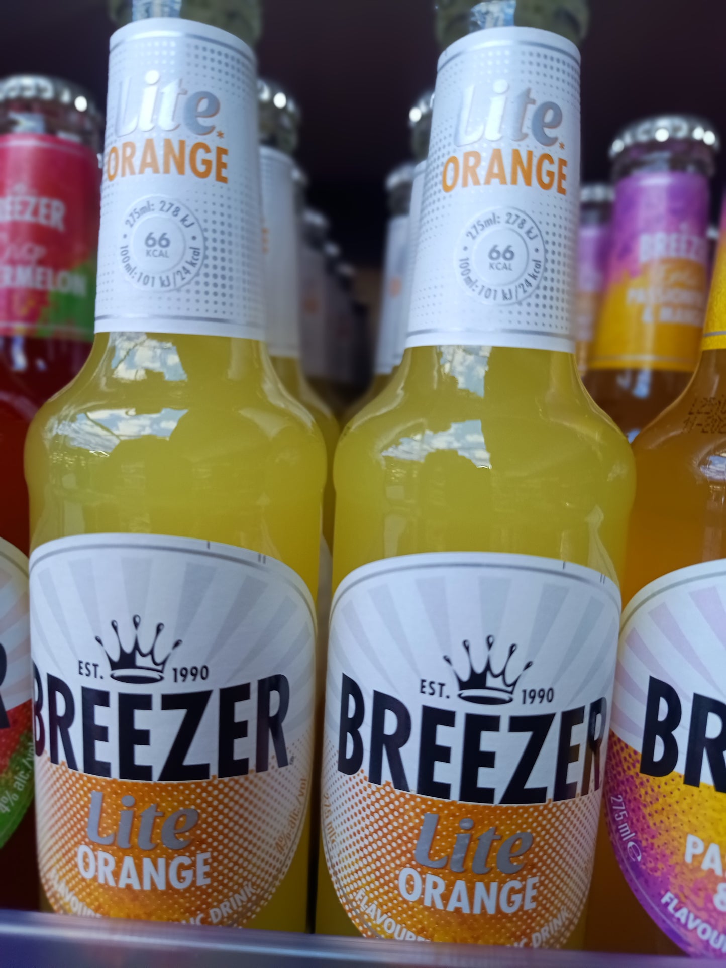 BACARDI BREEZER MIXERS 275ML BOTTLES(ALCOHOLIC MIXERS,AMERICAN MIXERS)