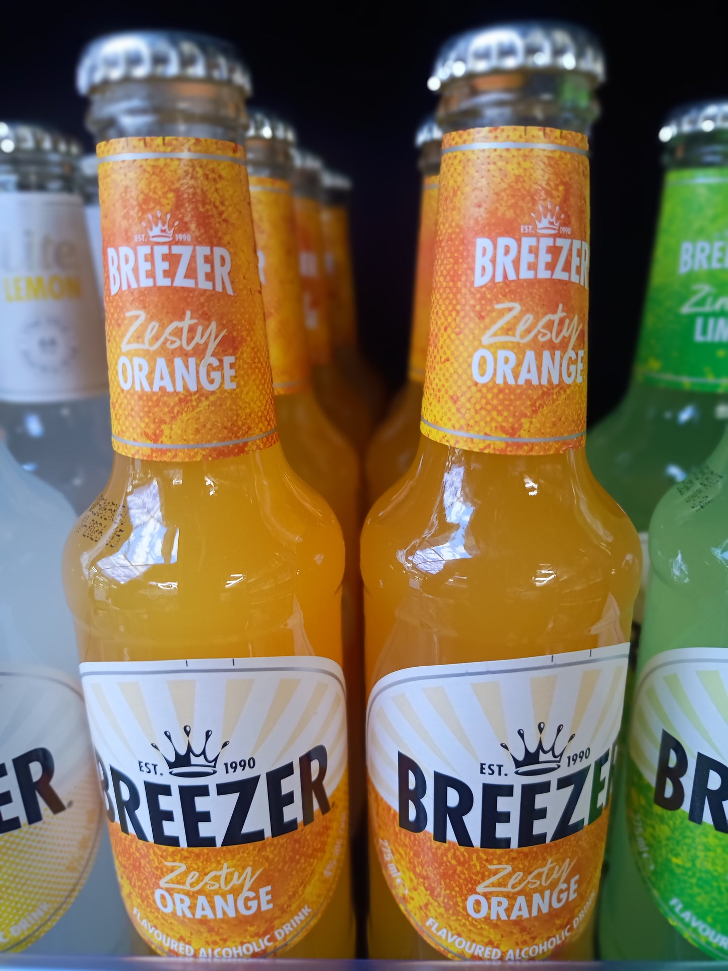 BACARDI BREEZER MIXERS 275ML BOTTLES(ALCOHOLIC MIXERS,AMERICAN MIXERS)