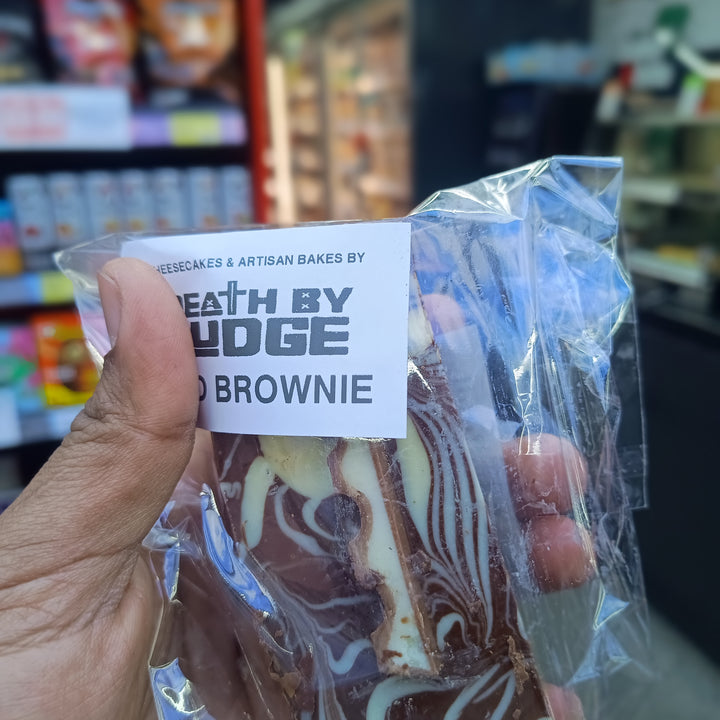 Death by fudge desserts Bars Browniebars cookiebars Blondiebars - kinder Brownie