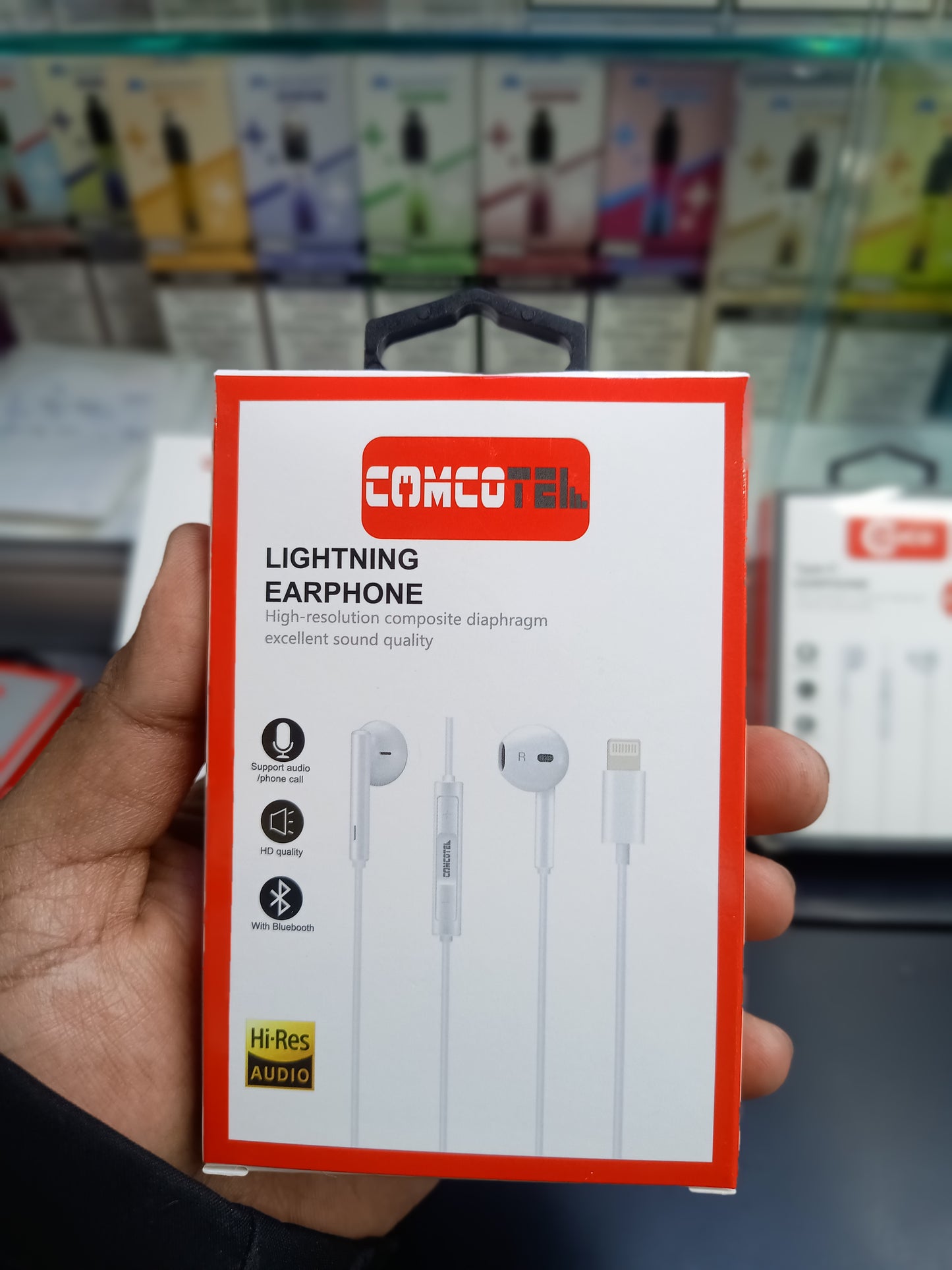Comco Earbuds/Earphones Bluetooth/wired wireless Mobile Accessories